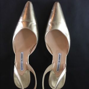 Manolo Blahnik Carolyne Gold Sling Back Heels